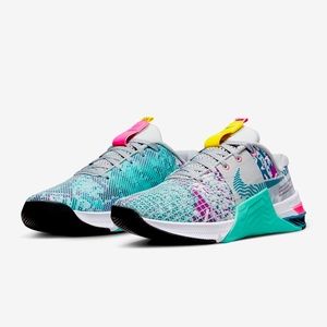 Nike Metcon 8
Women's Training Shoes